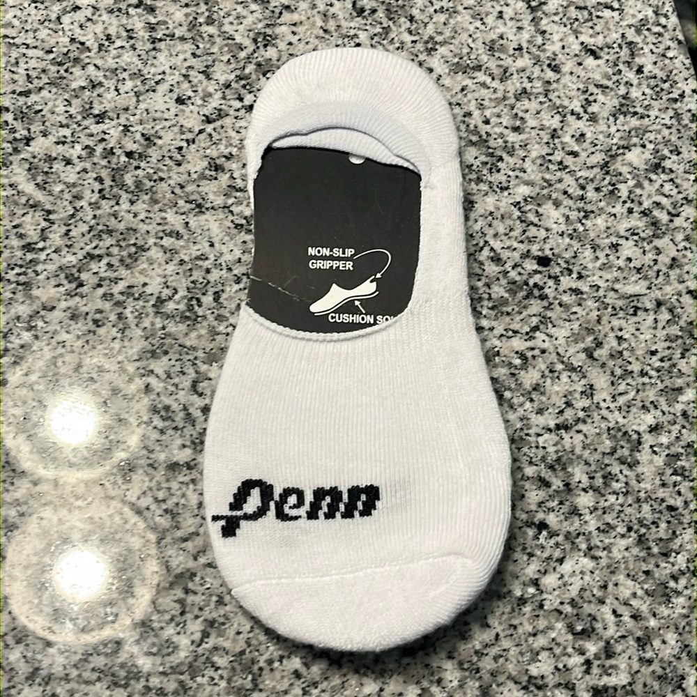 Penn Tennis No Show Non Slip Socks white Fits Mens Shoe Size 7-12